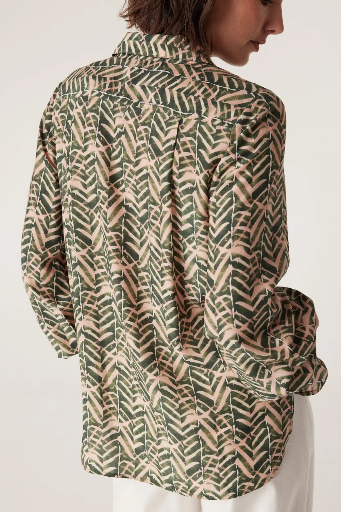 Avalon Relaxed Blouse - Green Blush Print