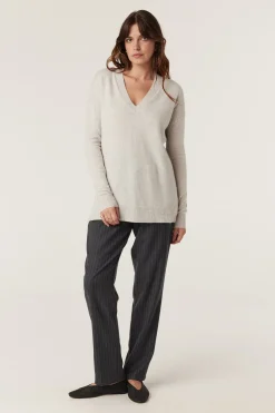 Cashwool V Jumper - Grey Marle