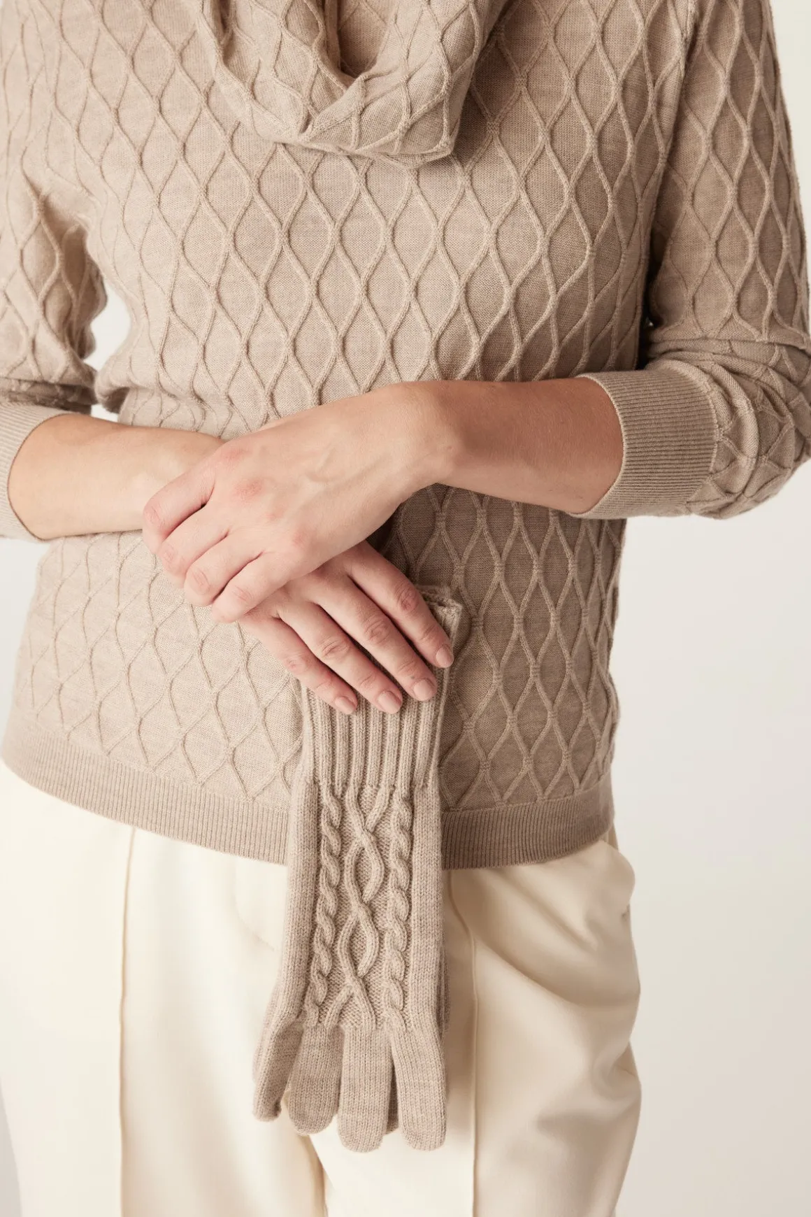 Merino Gloves - Pebble