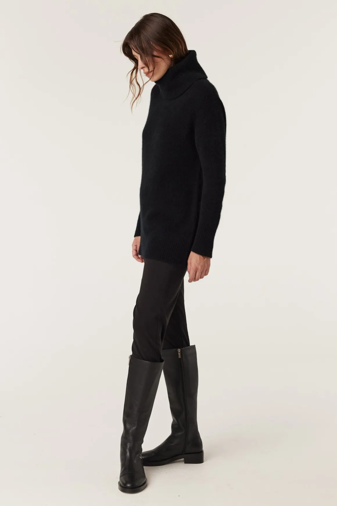 Pure Cashmere Weekend Jumper - Black