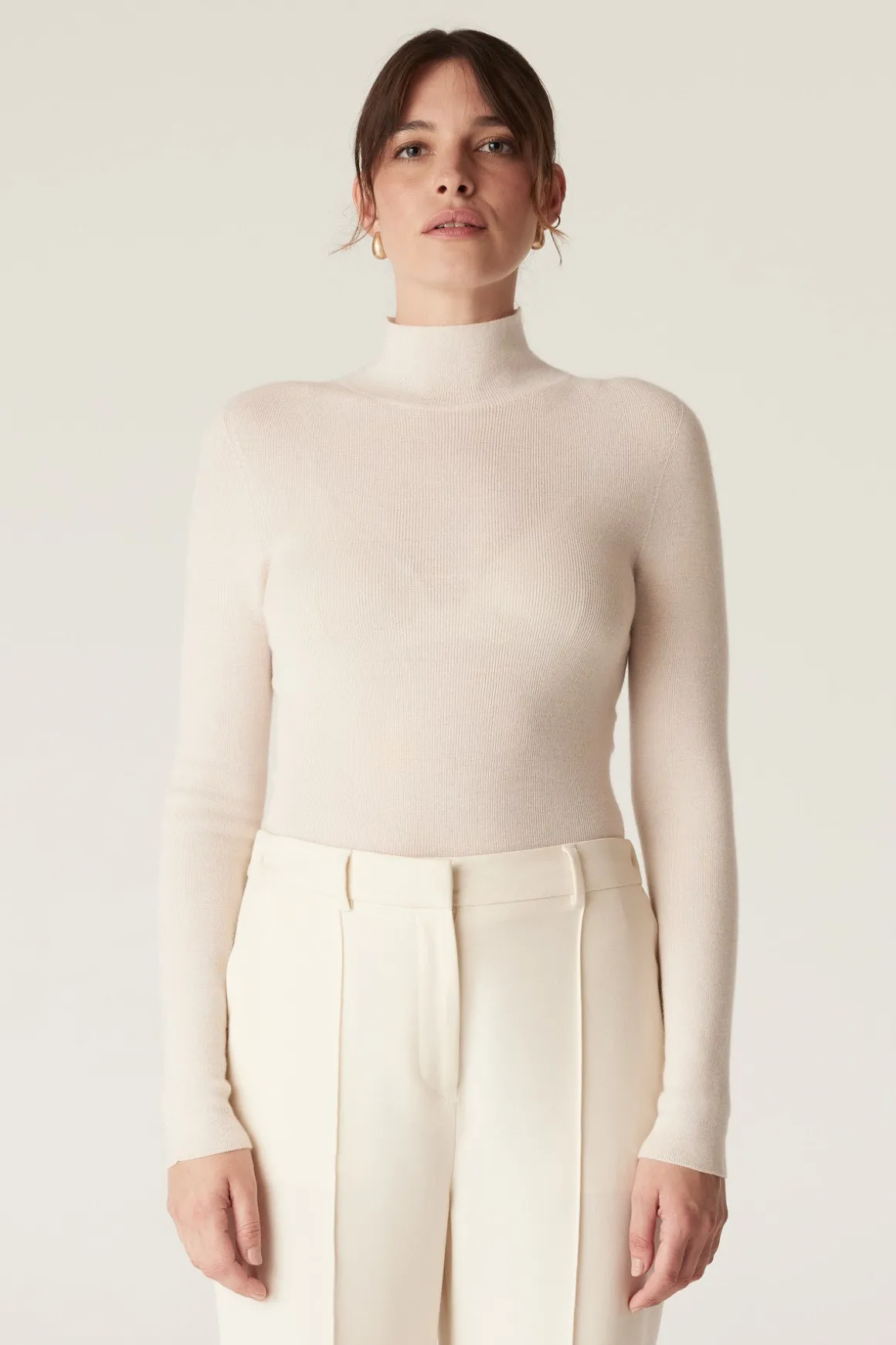 Superfine Merino Turtle Neck - Ecru