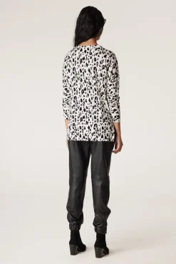 Superfine Print V Jumper - Black Print