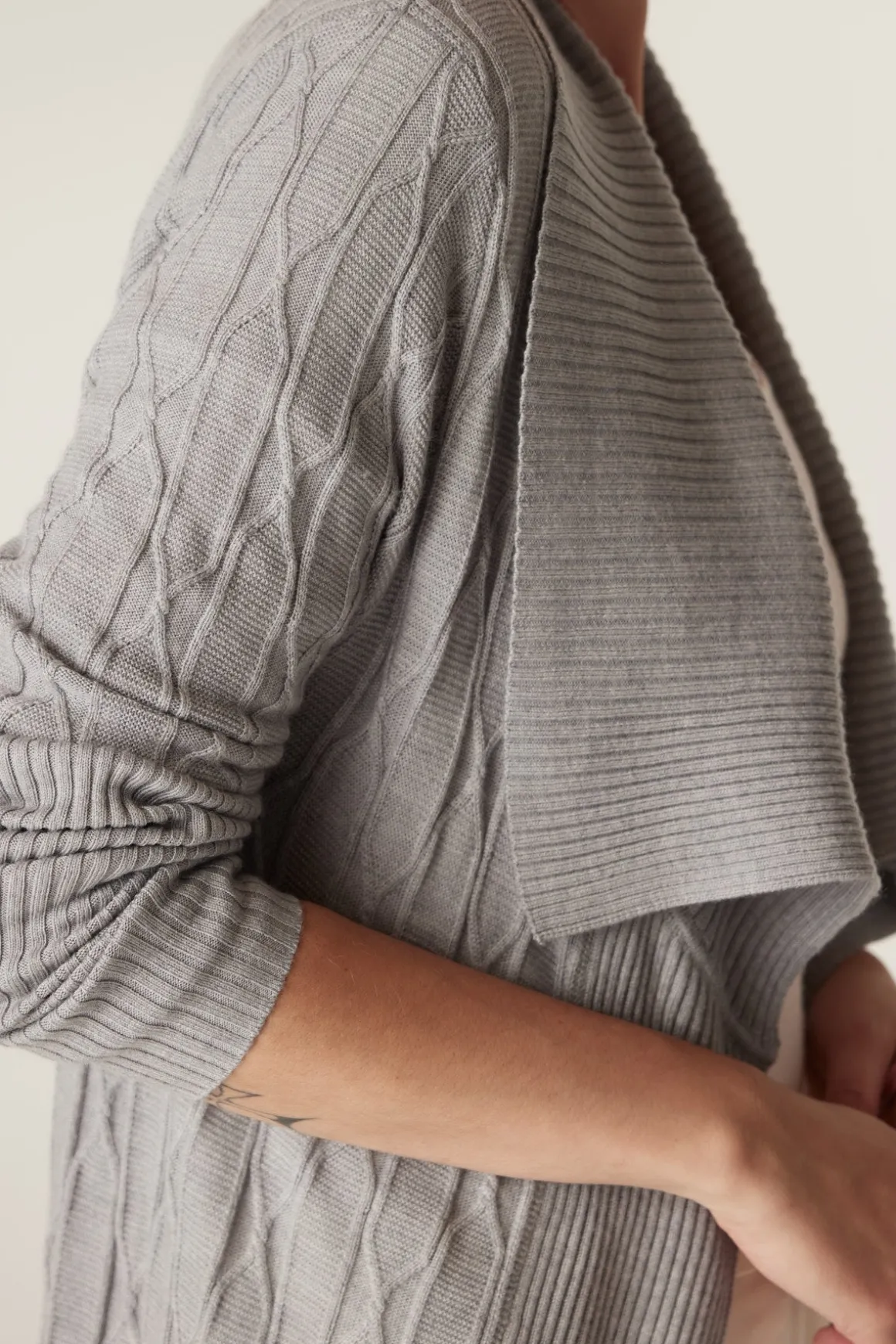 The Beaumont Merino Cardigan - Grey Marle