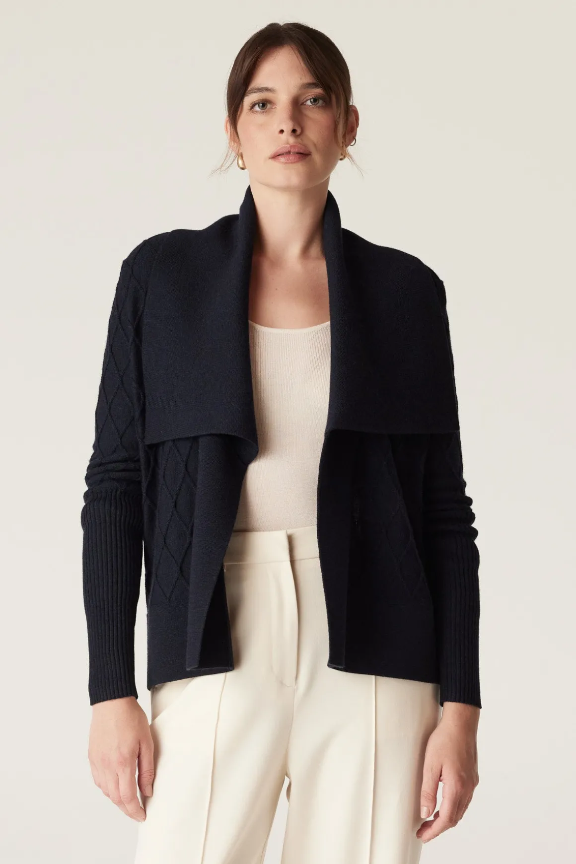 The Elizabeth Merino Cardigan - Midnight Navy
