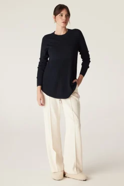The Highlands Merino Jumper - Midnight Navy