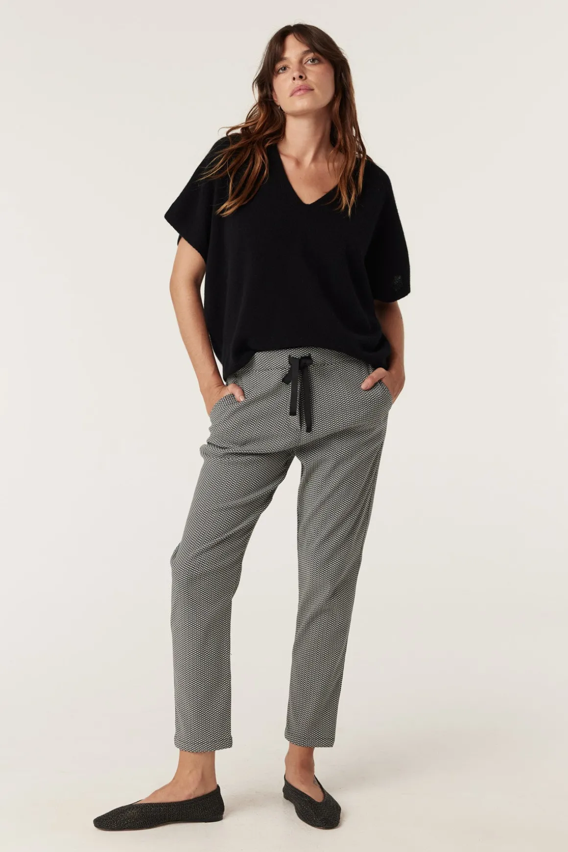 Zoe Jogger - Mono Chevron